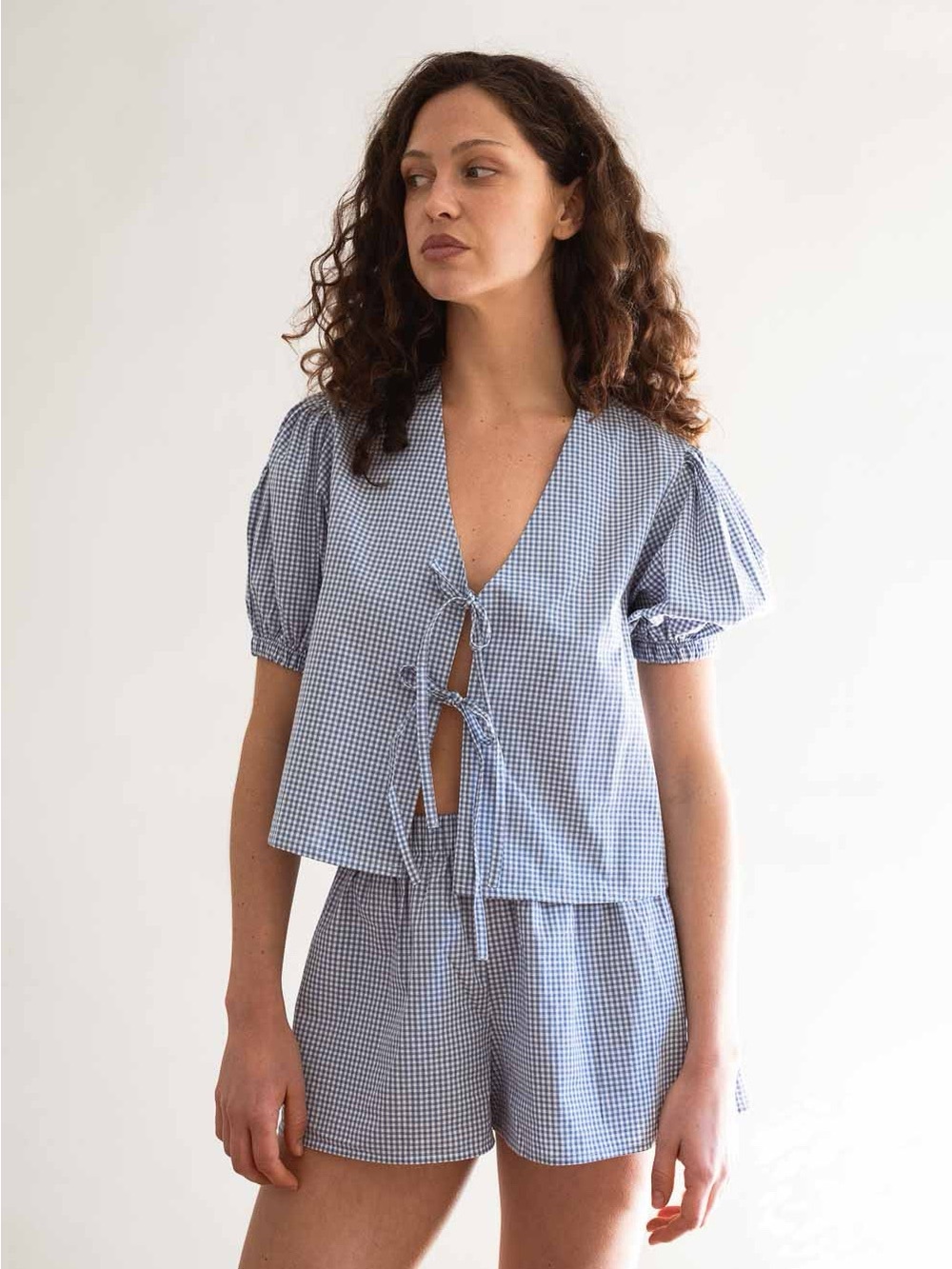 Routine: Vicky Blouse and shorts (L) (NWT)